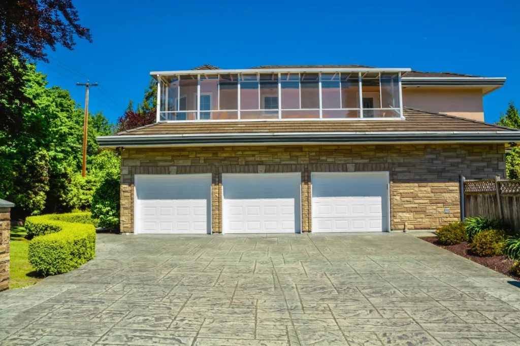garage-doors-sherwood-park-1