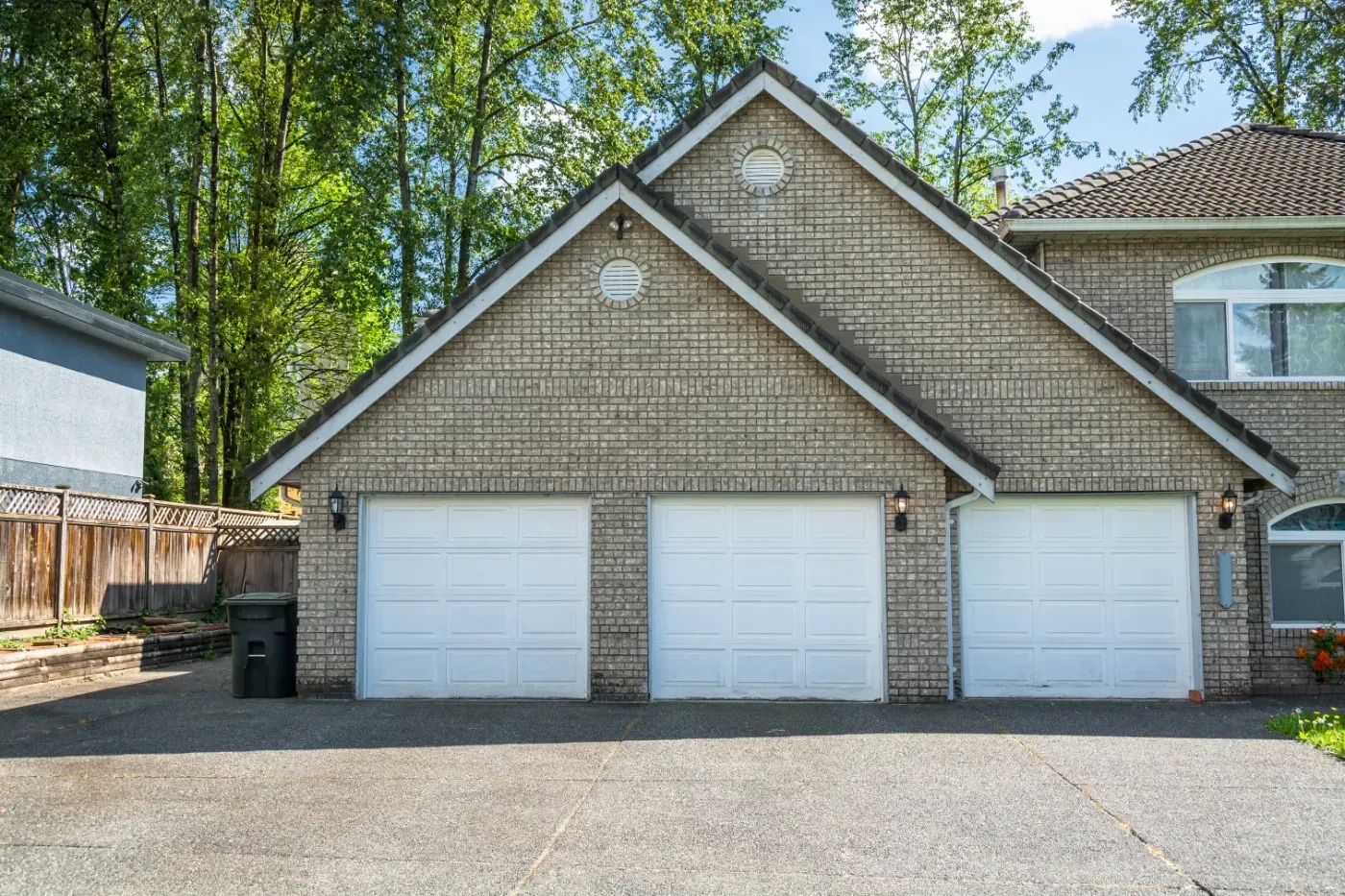 garage-doors-sherwood-park-5