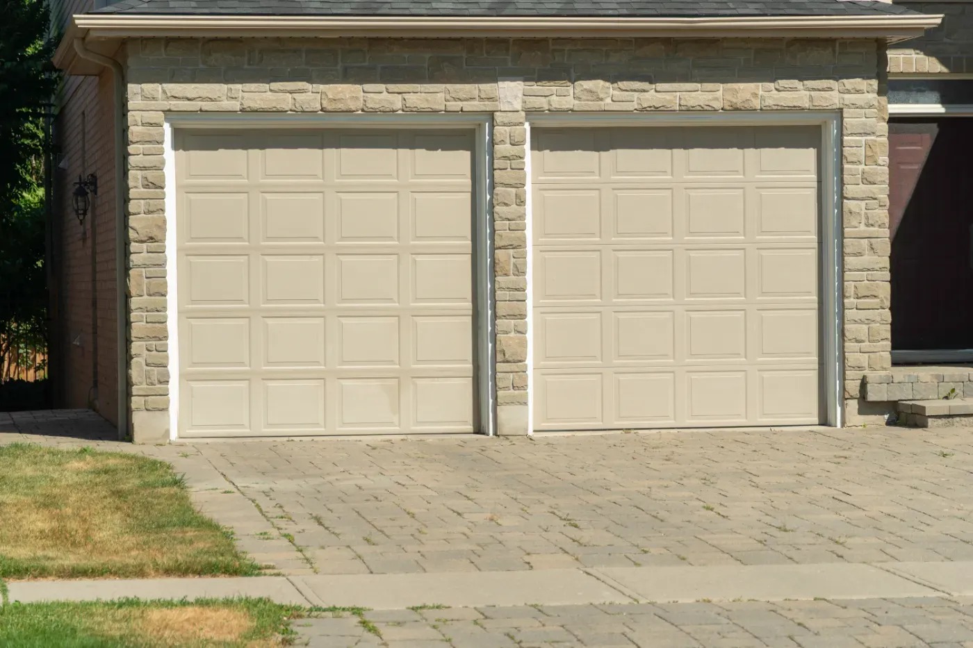 garage-doors-sherwood-park-6